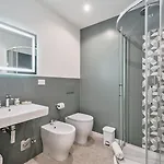 Guesthost - Porta Susa Elegant & Design *
