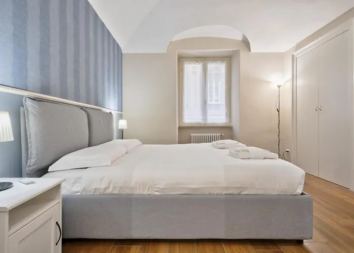 Guesthost - Porta Susa Elegant & Design *