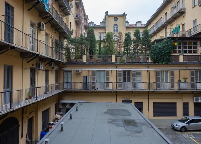 Guesthost - Porta Susa Elegant & Design Apartman