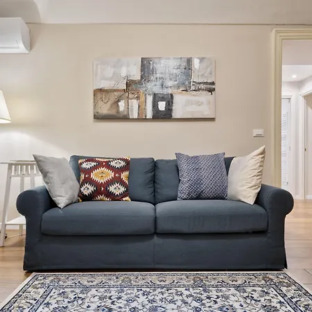 アパート Guesthost - Porta Susa Elegant & Design