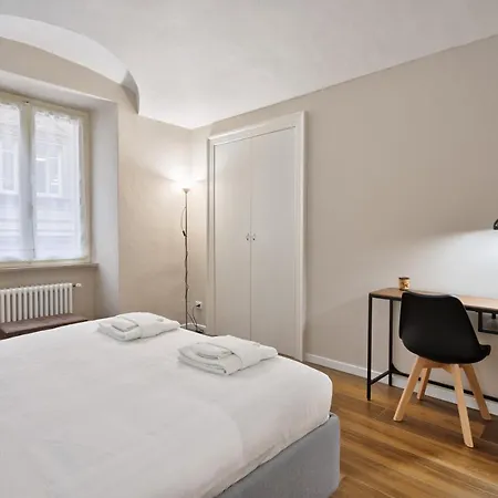 Guesthost - Porta Susa Elegant & Design アパート トリノ