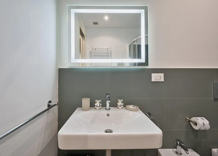 Apartamento Guesthost - Porta Susa Elegant & Design
